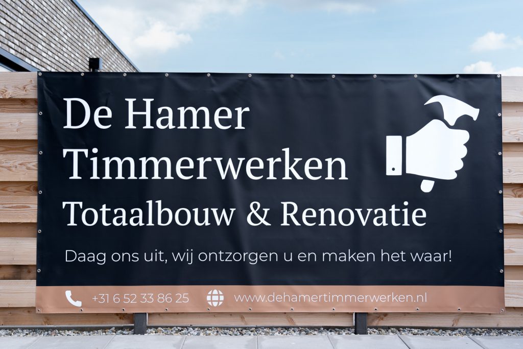 De hamer timmerwerken foto's klein-4